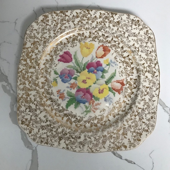 Vintage H&K Tunstall Olde English Sampler China Porcelain Square Luncheon 9” - Picture 7 of 7